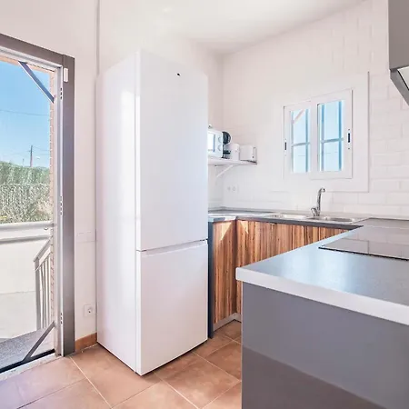Holiday home Cozy In With Wifi Pontons